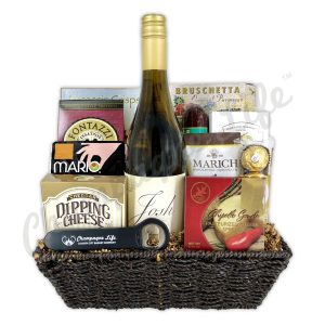 Deluxe Wine & Cheese Gift Basket