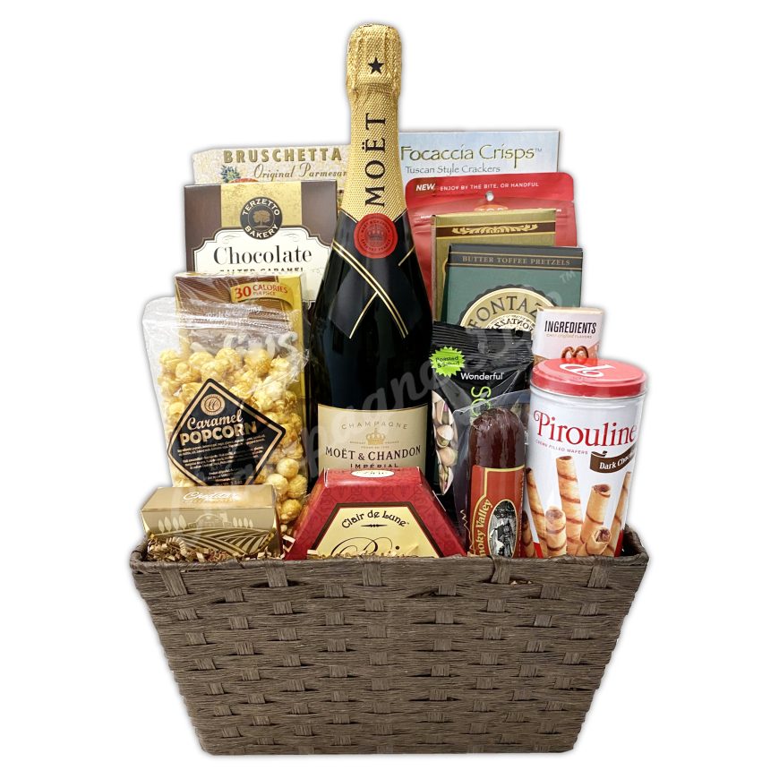 Moët Gourmet Gift Basket